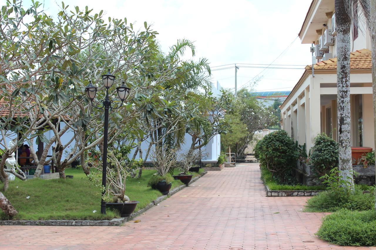 Ngoc Thu Hotel Soc Trang Exteriör bild